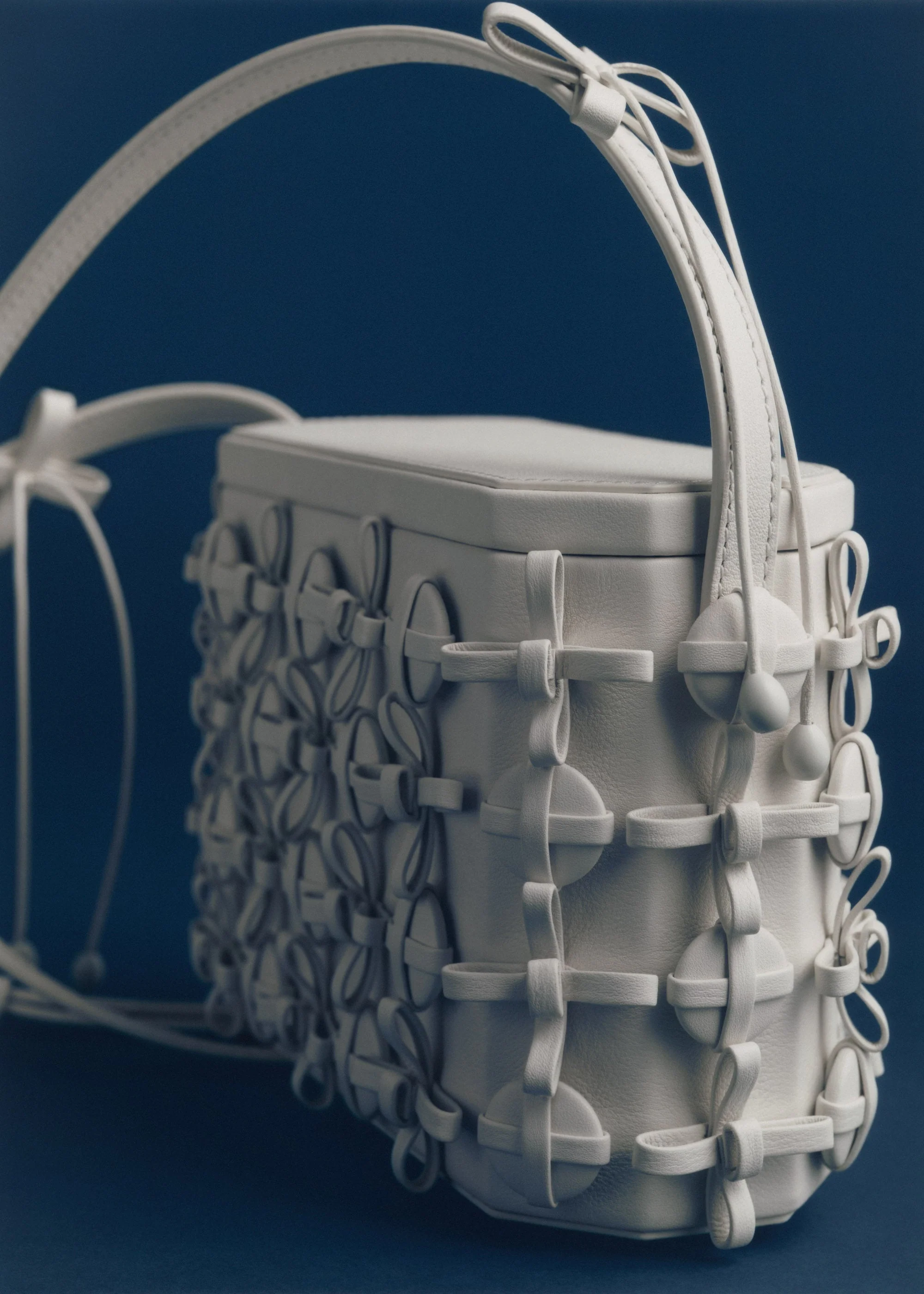 Button Bow Box - Porcelain - Image 6
