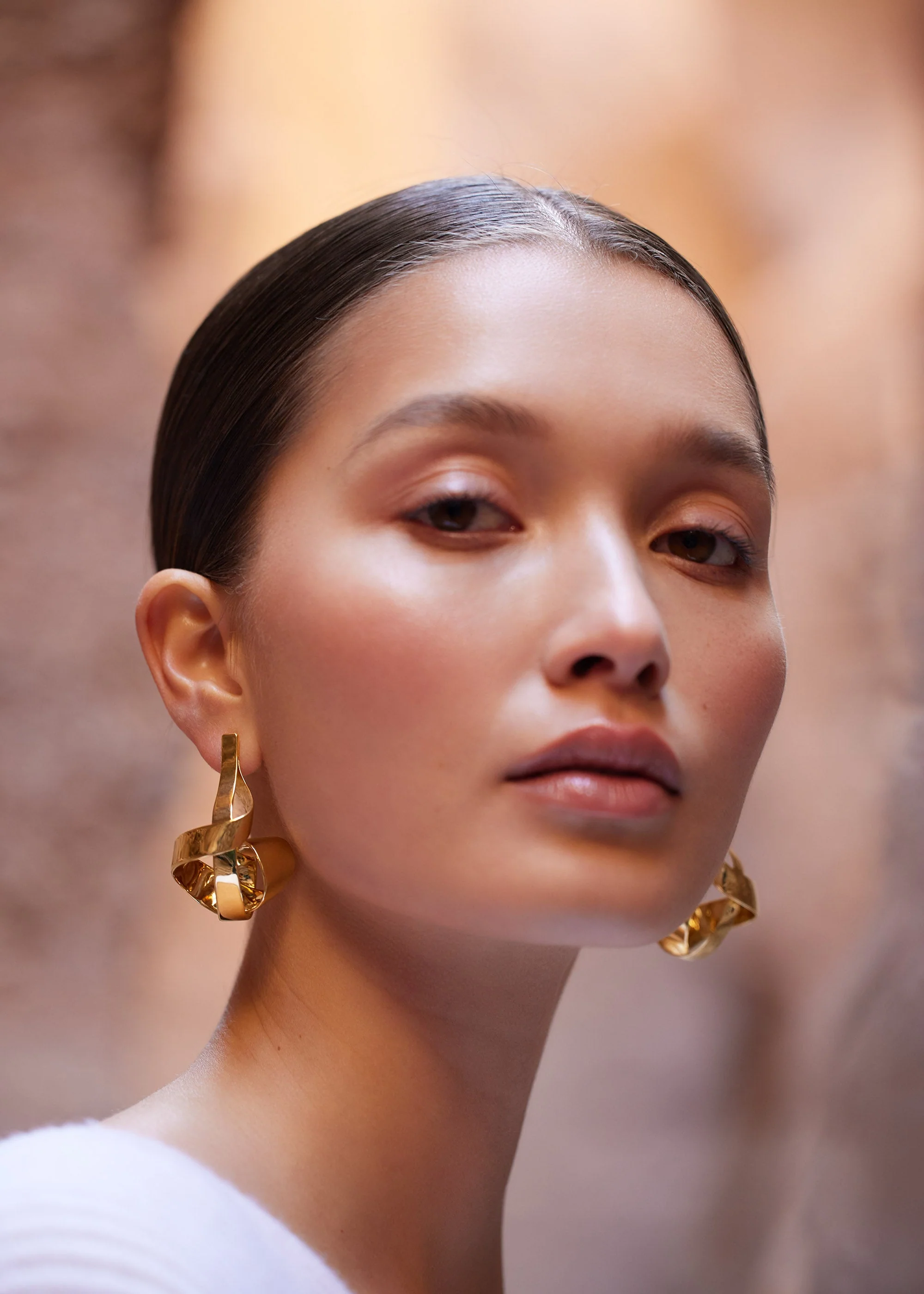 Éole Spiral Earrings - 24 carat gold-gilded - Image 4