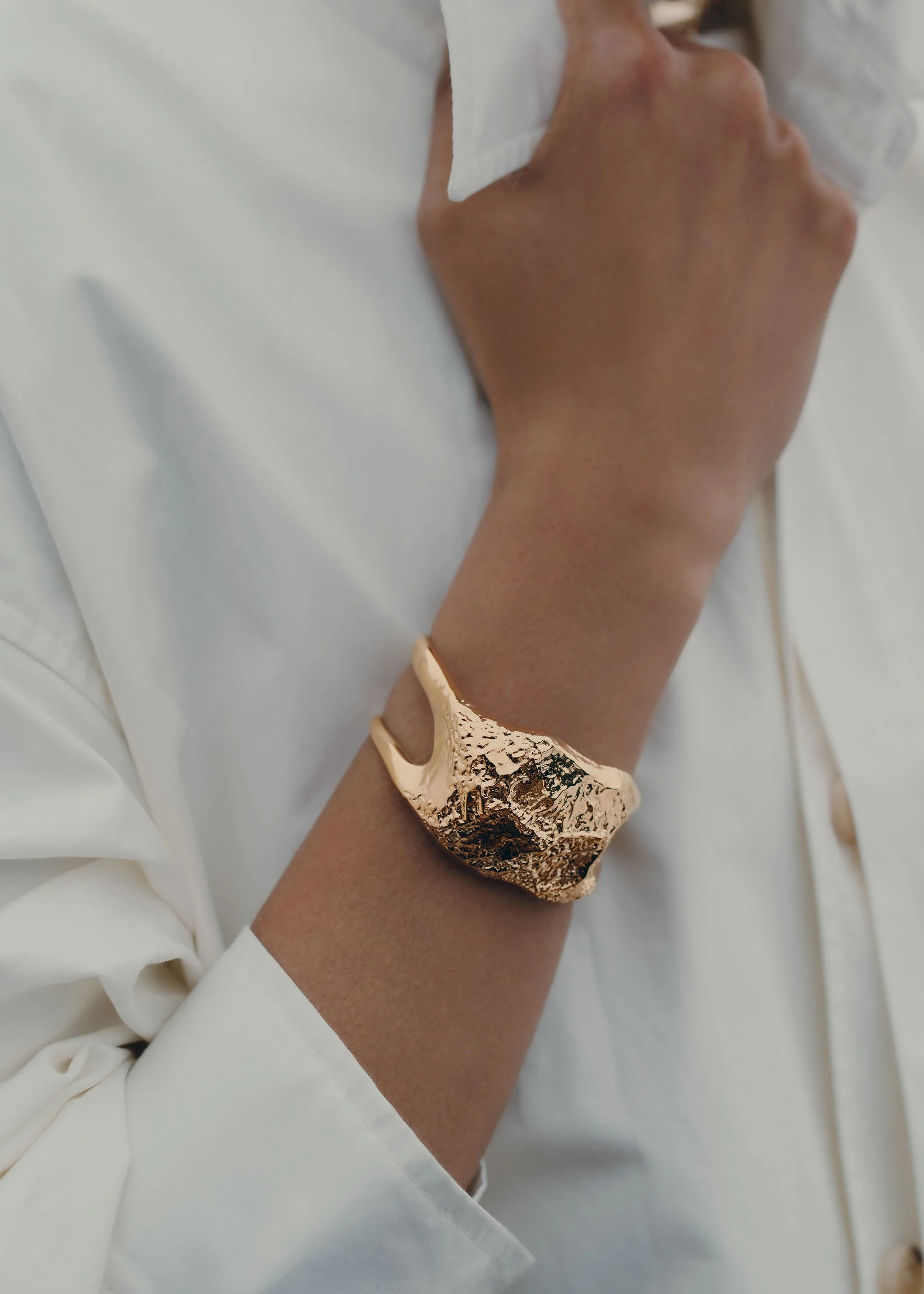 Eroz Cuff - 24 carat gold gilded - Image 3
