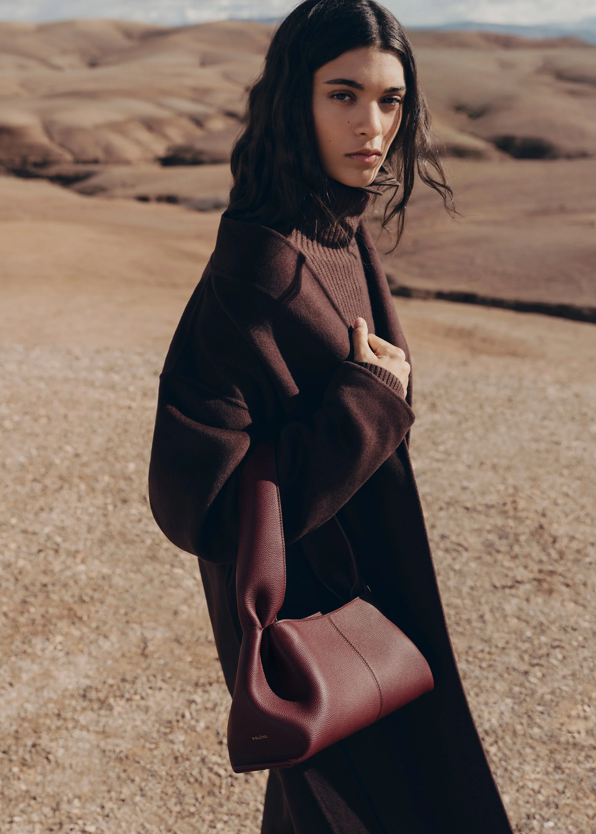 Numéro Neuf East-West - Textured Black Cherry - Image 4