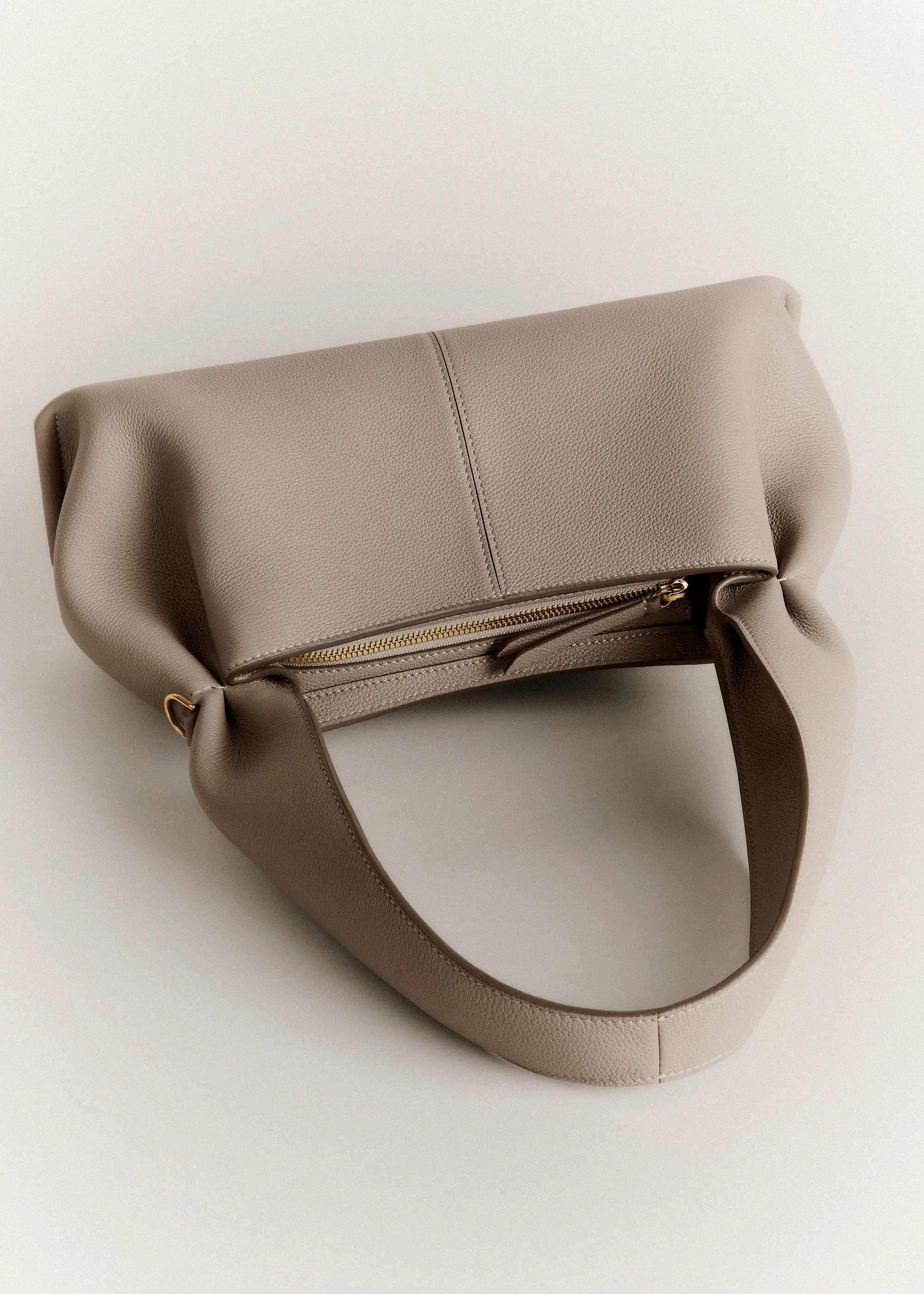 Numéro Neuf East-West - Textured Taupe - Image 4